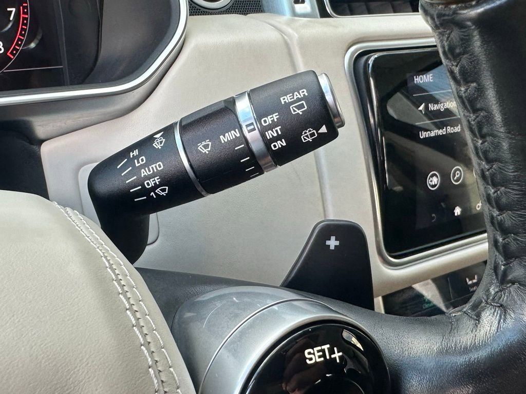 Used 2020 Land Rover Range Rover HSE image 37