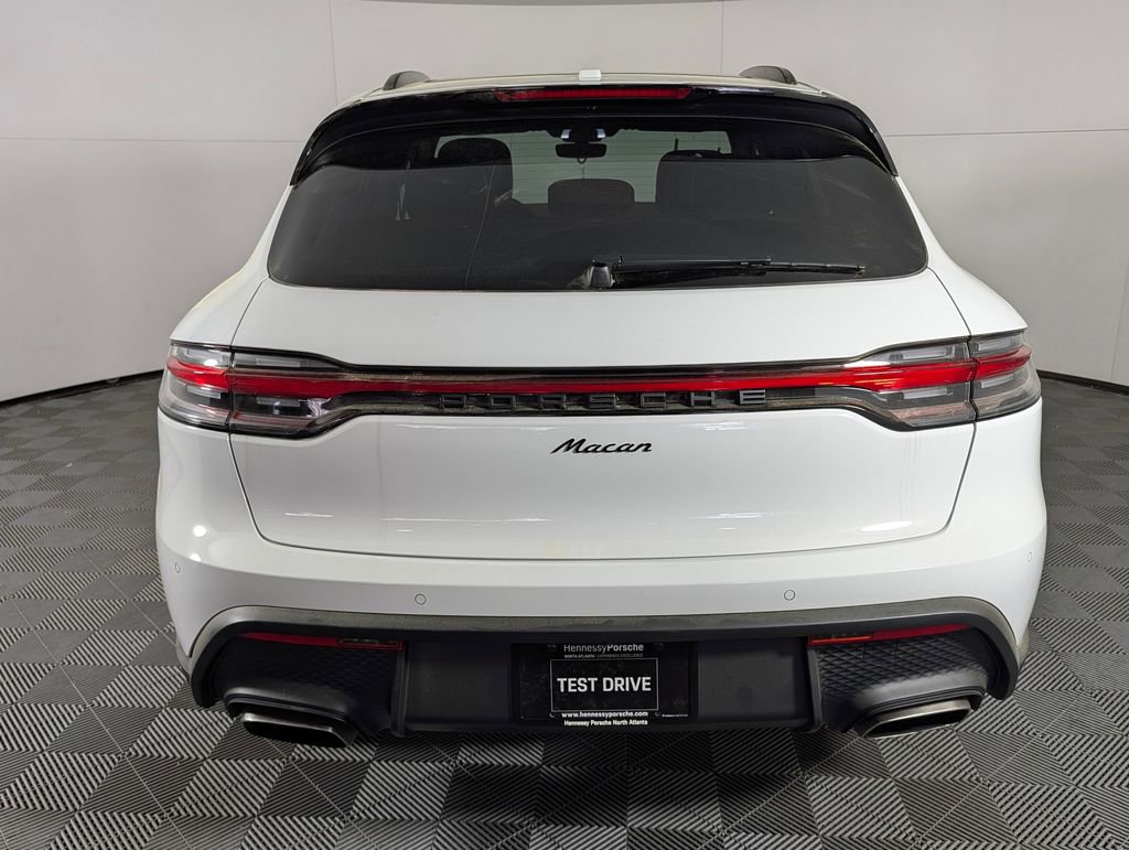 New 2026 Porsche Macan image 6