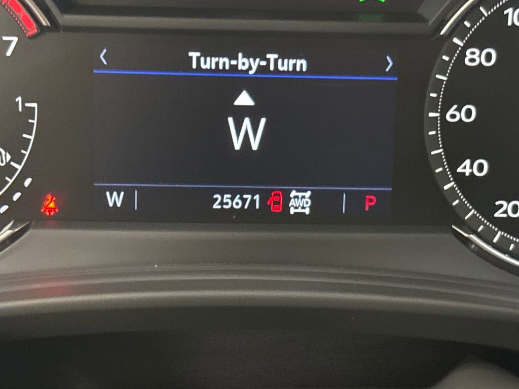 Used 2023 Cadillac XT4 Sport image 22