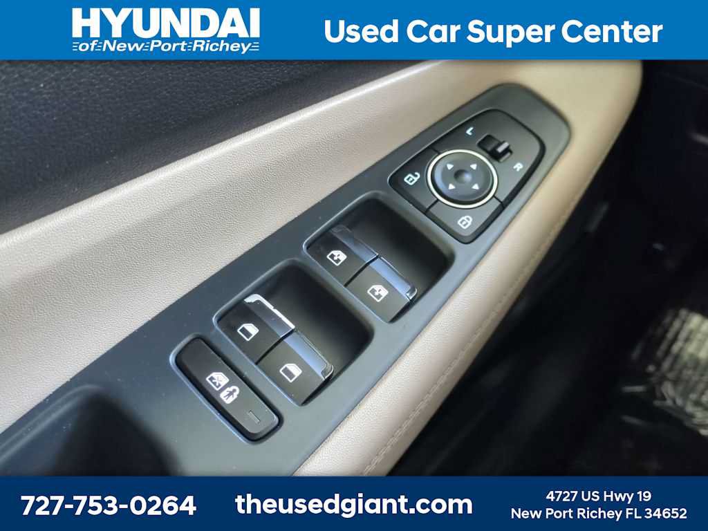 Certified 2022 Hyundai Santa Fe SEL FWD image 25