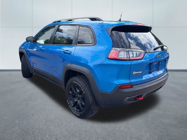 Used 2021 Jeep Cherokee Trailhawk AWD/4WD image 2
