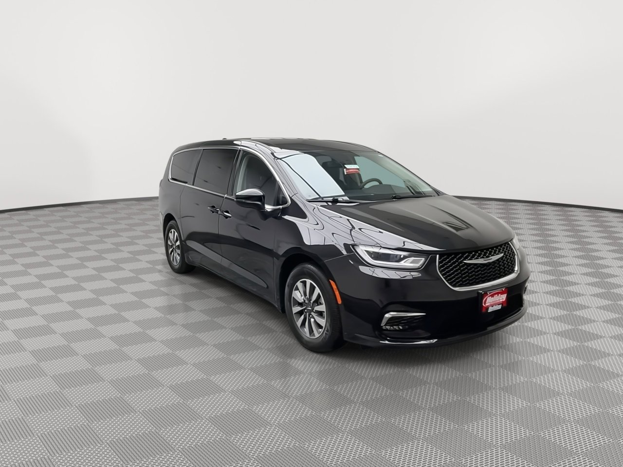 Used 2023 Chrysler Pacifica Touring-L image 33