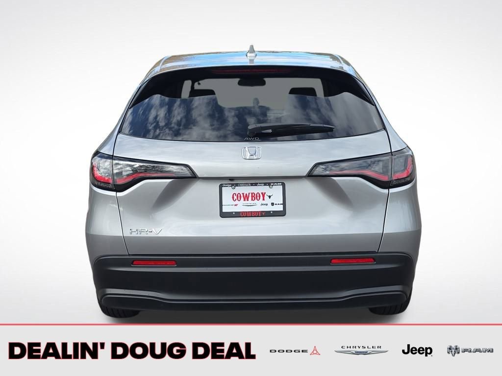 Used 2026 Honda HR-V LX image 5
