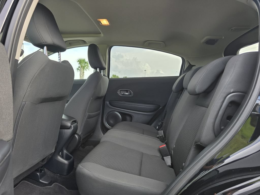 Used 2021 Honda HR-V EX image 16