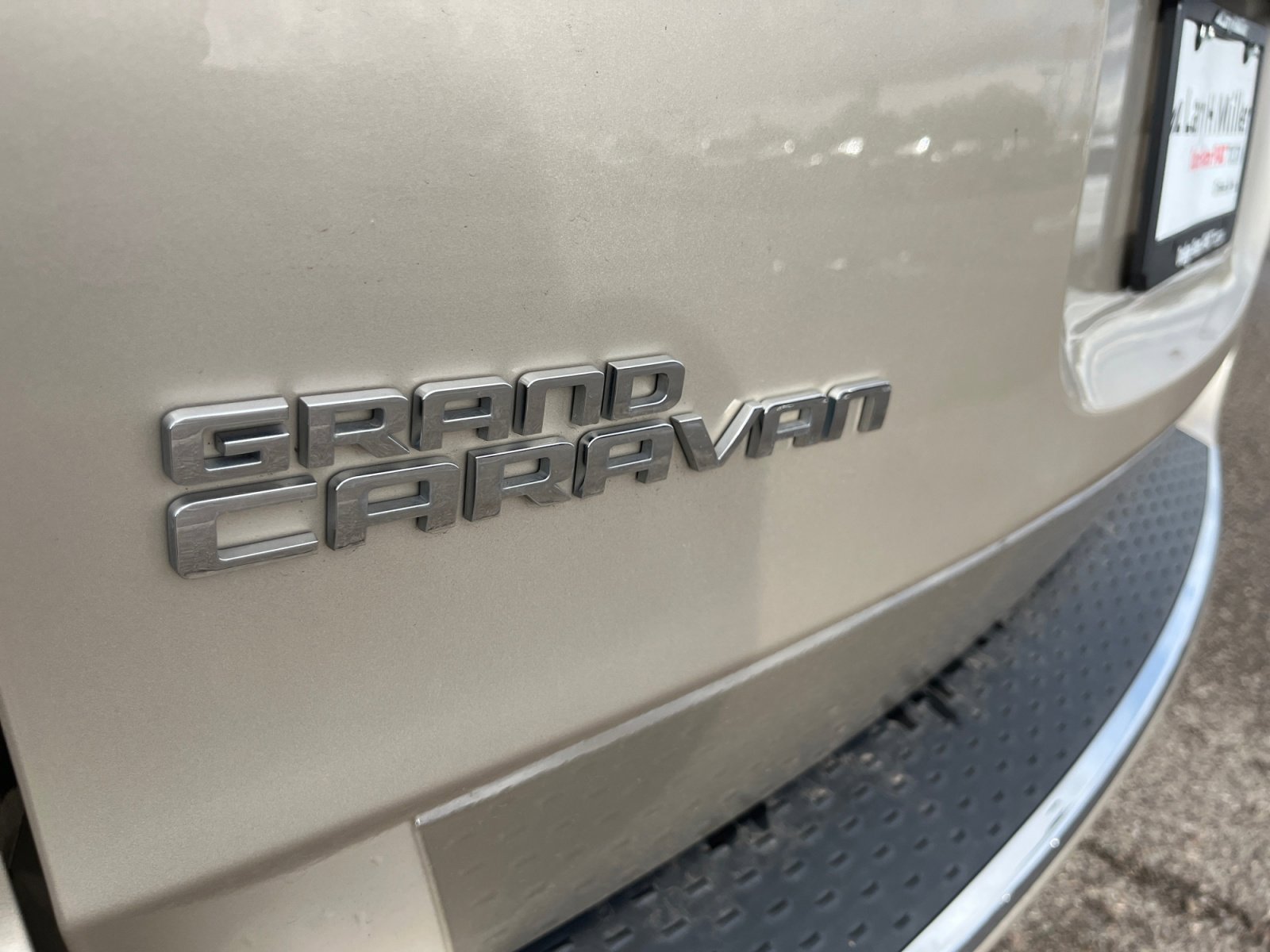 Used 2016 Dodge Grand Caravan American Value Package image 24