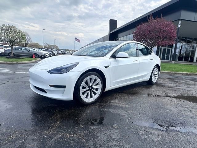 Used 2022 Tesla Model 3 image 3