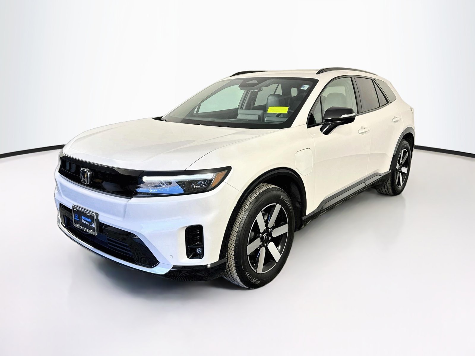 Used 2024 Honda Prologue Touring image 3