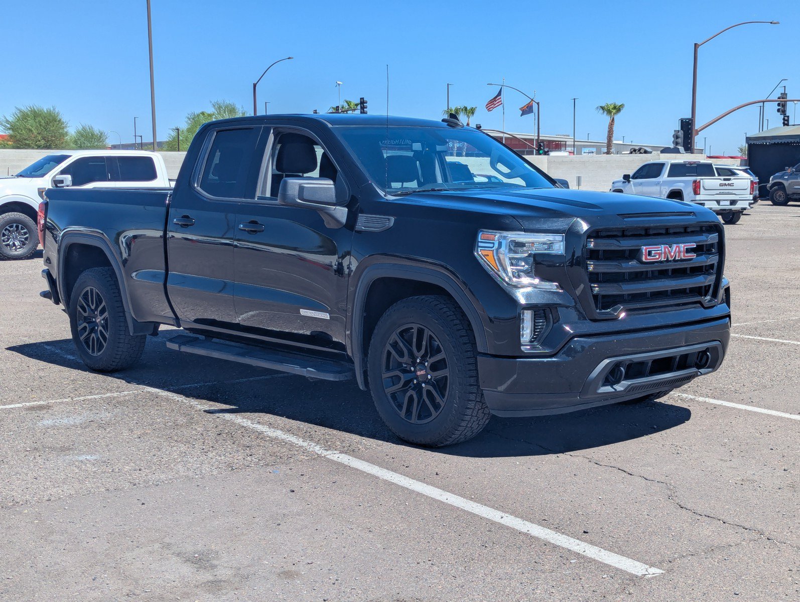 Used 2020 GMC Sierra 1500 Elevation w/ Elevation Value Package RWD image 7