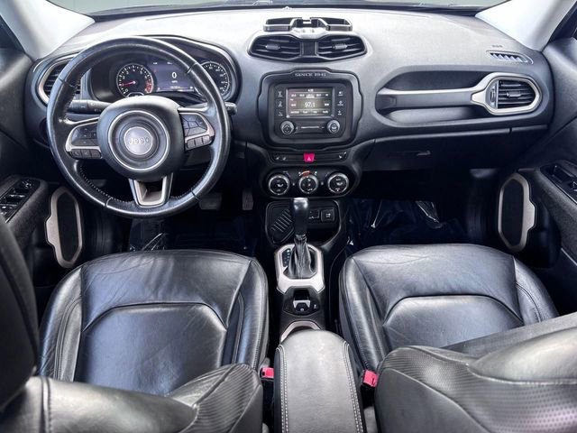 Used 2015 Jeep Renegade Limited image 25