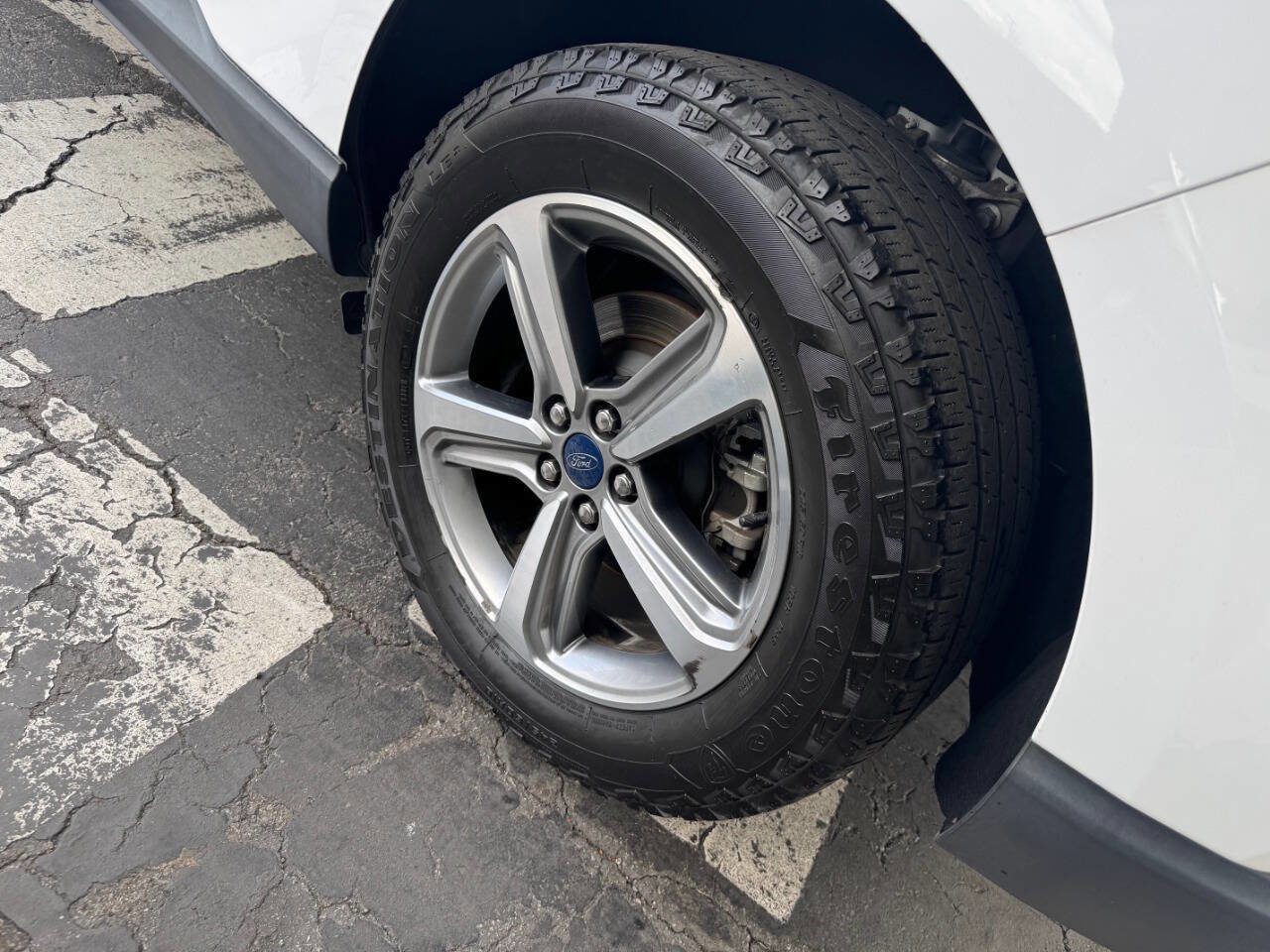 Used 2019 Ford Edge SEL w/ Equipment Group 201A image 5