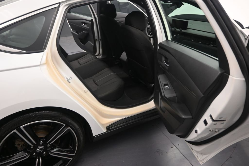 Used 2023 Honda Accord Sport image 16
