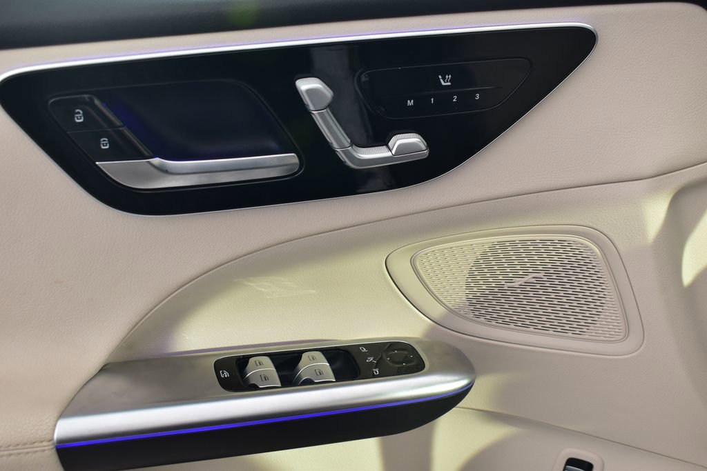 Certified 2022 Mercedes-Benz C 300 4MATIC Sedan image 12