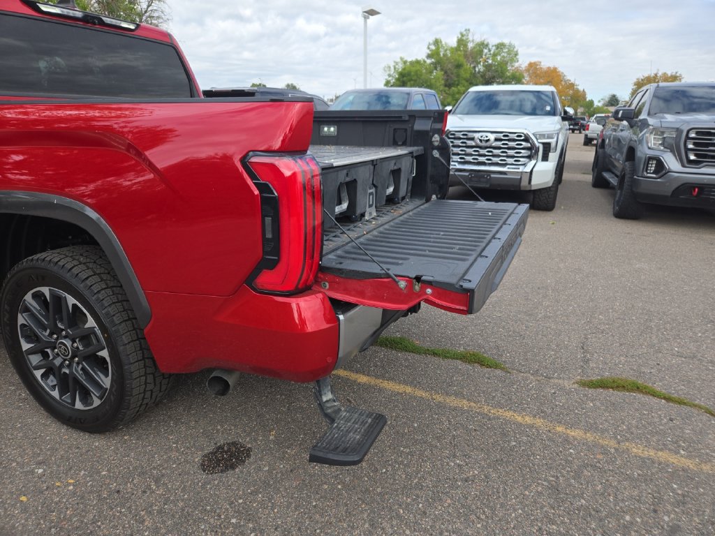 Used 2024 Toyota Tundra Limited AWD/4WD image 23