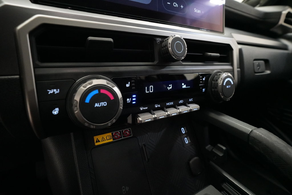 Used 2026 Toyota 4Runner TRD Off-Road Premium w/ Tow Technology Package AWD/4WD image 21