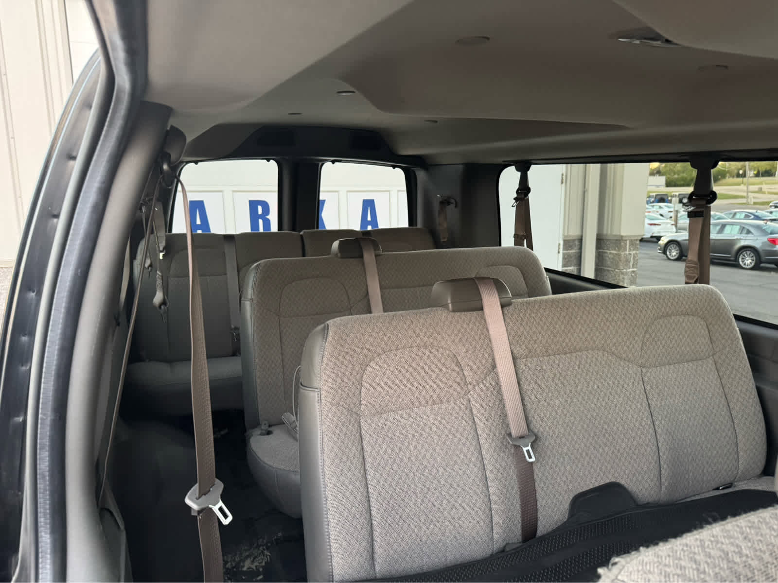 Used 2017 Chevrolet Express 3500 LT w/ LT Preferred Equipment Group RWD image 13