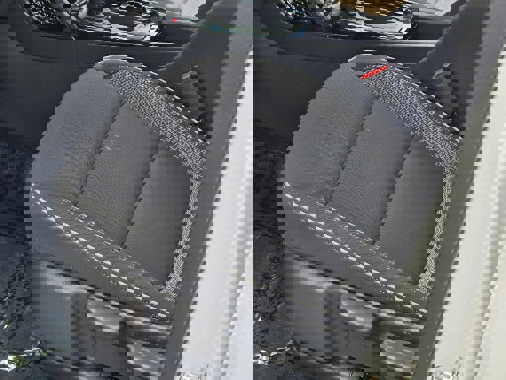 Certified 2025 Chevrolet TrailBlazer LT AWD/4WD image 21