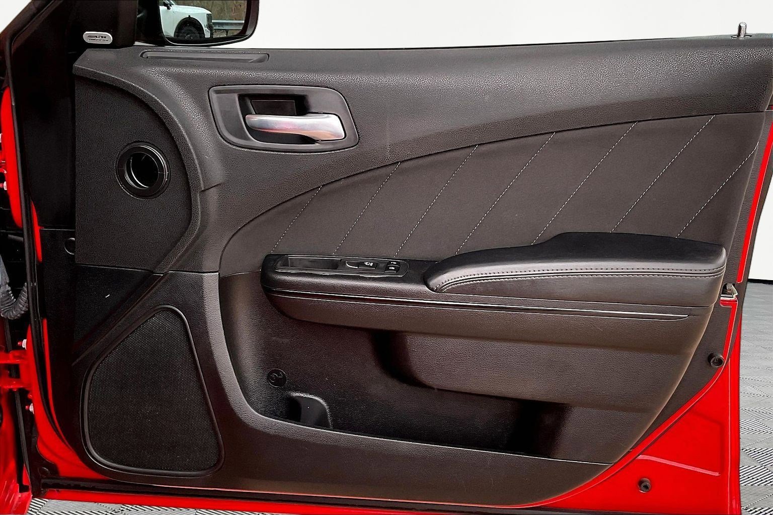 Used 2021 Dodge Charger SXT w/ Blacktop Package image 29