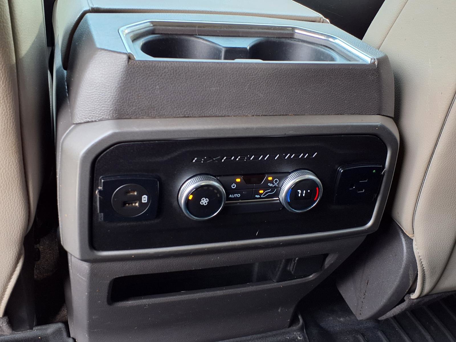 Used 2021 Ford Expedition Max XLT image 24