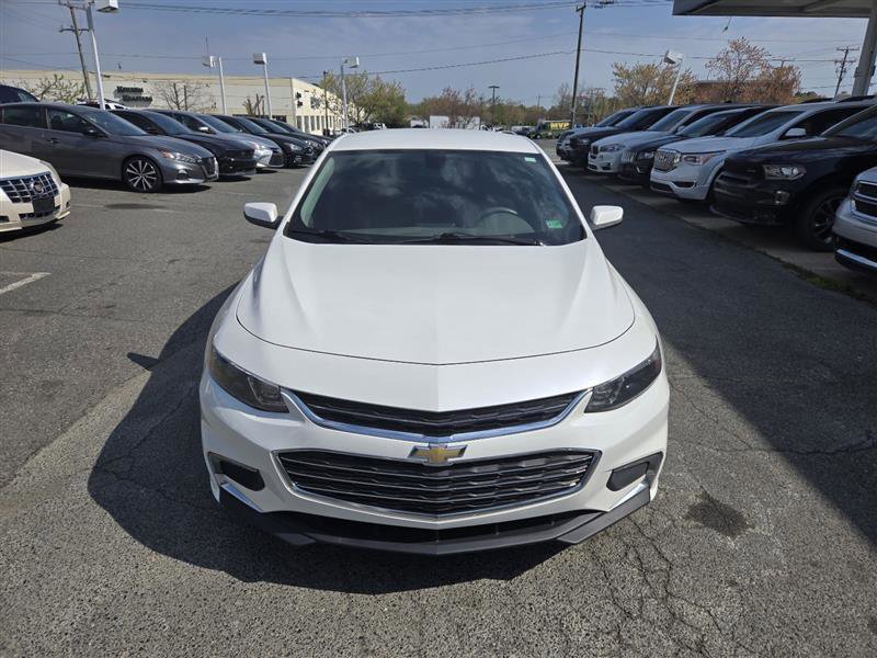 Used 2016 Chevrolet Malibu LT w/ Leather Package image 3