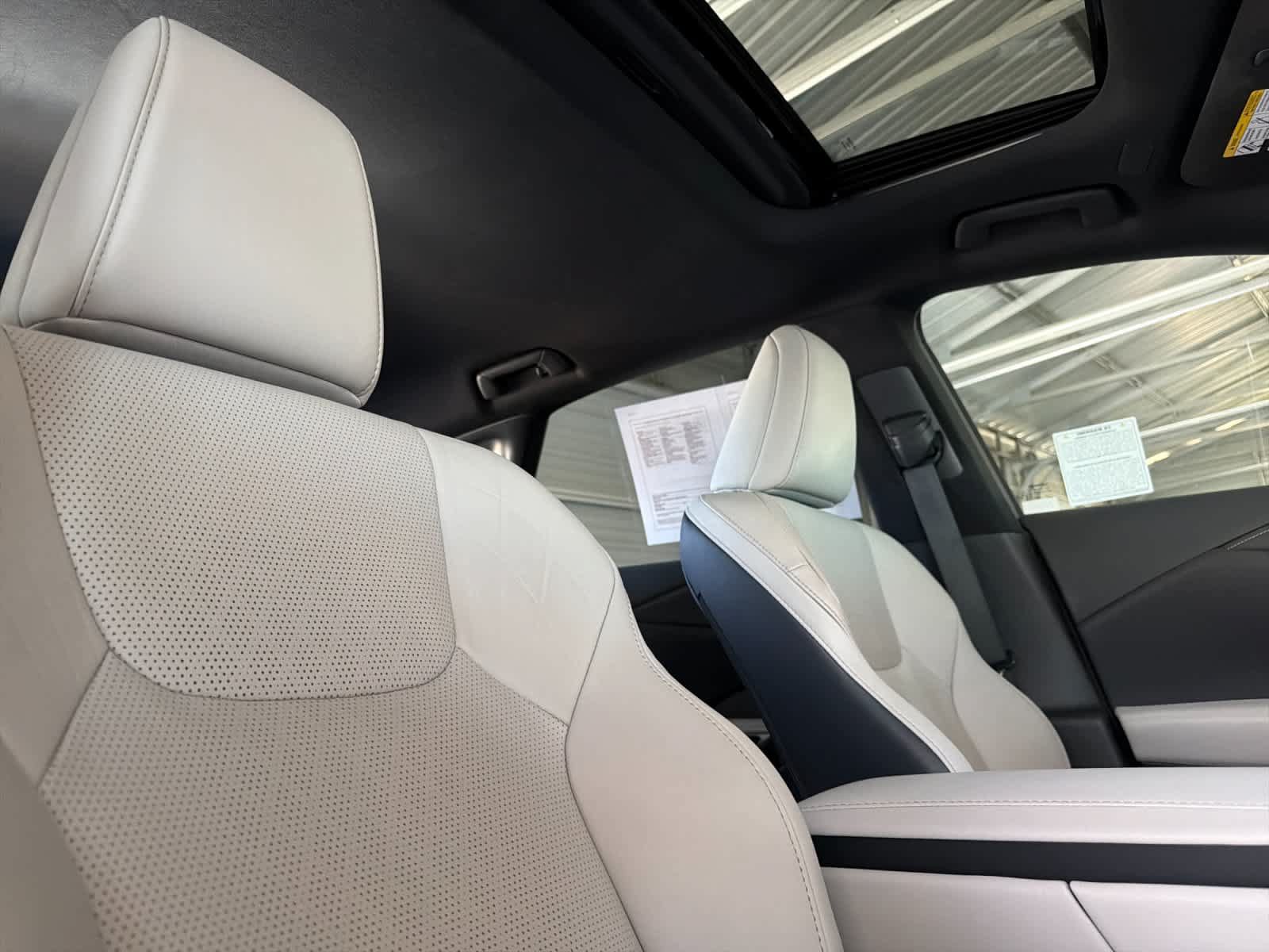 Certified 2023 Lexus RX 350 Premium Plus w/ Cold Area Package FWD image 18
