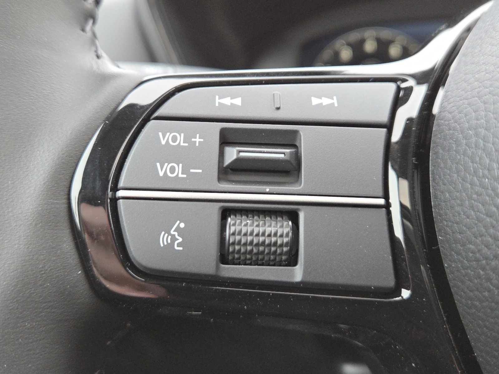 New 2026 Honda CR-V EX-L image 32