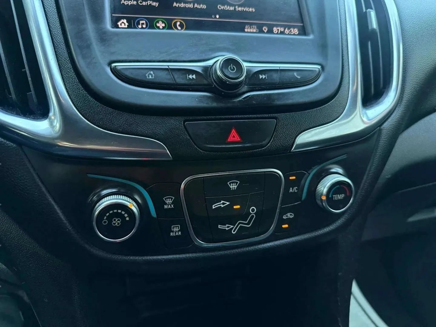 Used 2021 Chevrolet Equinox LT AWD/4WD image 25