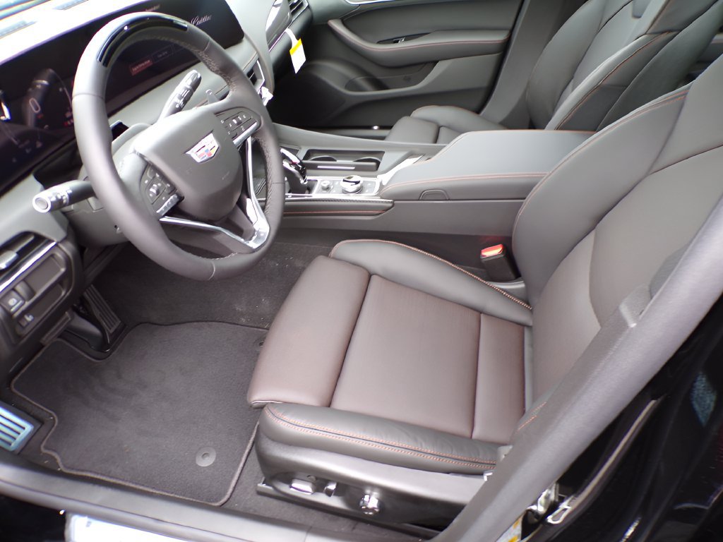 New 2026 Cadillac CT5 Sport w/ Technology Package AWD/4WD image 7