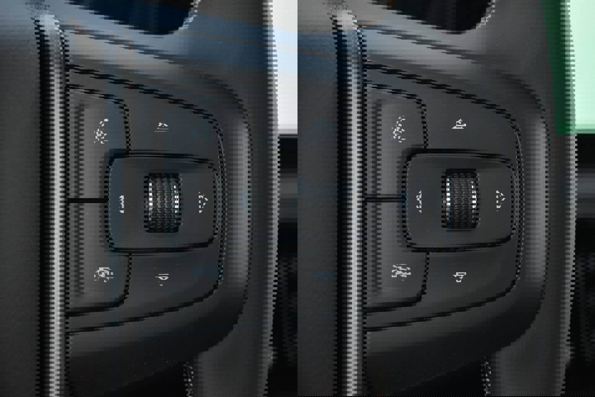 New 2026 GMC Sierra 2500 AT4 image 21