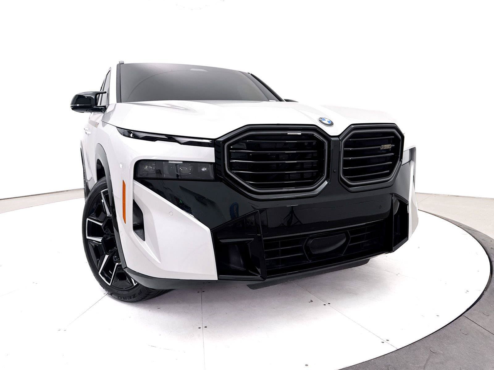 Used 2024 BMW XM AWD/4WD image 23
