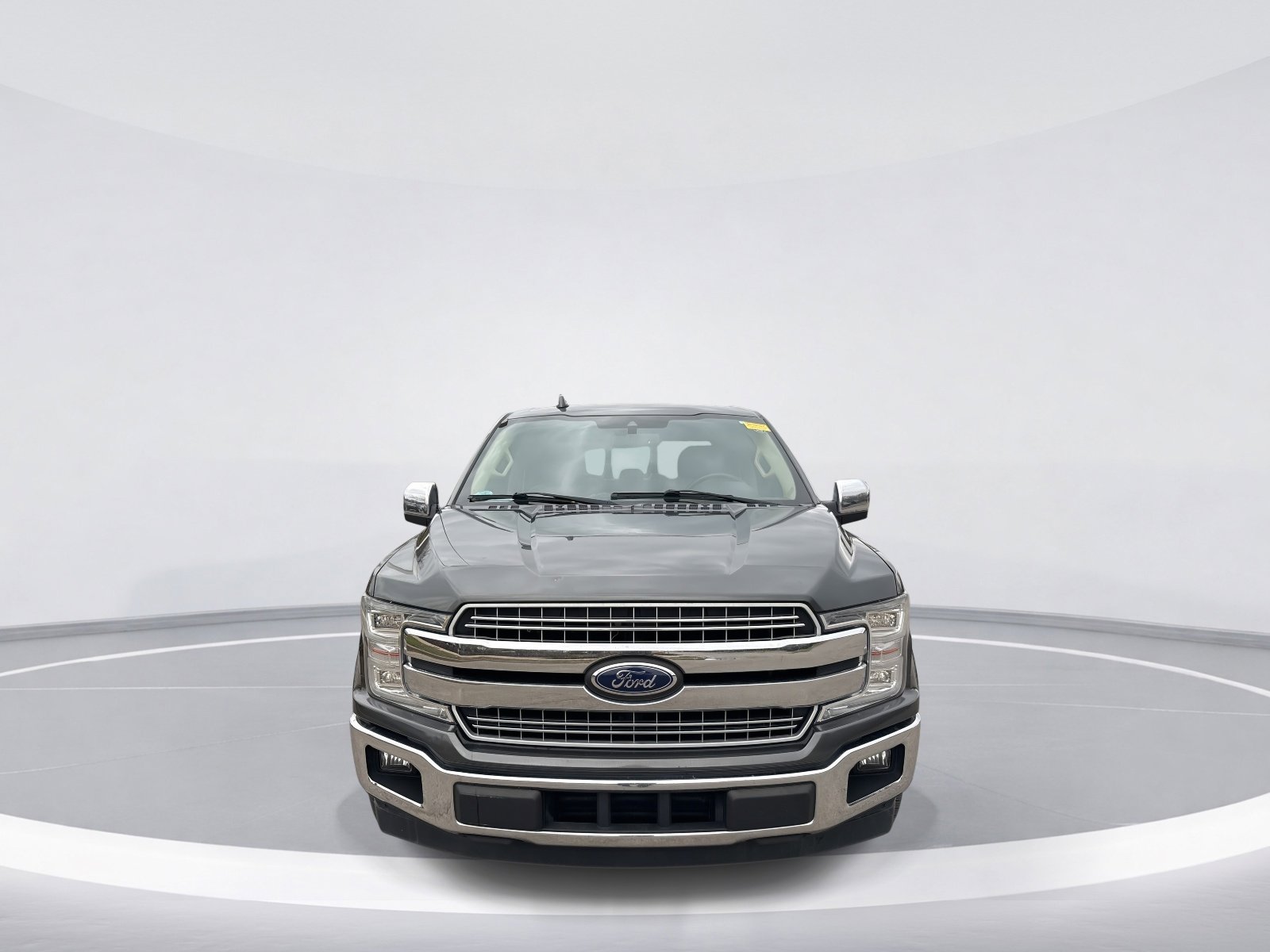 Used 2018 Ford F150 Lariat w/ Equipment Group 502A Luxury image 2