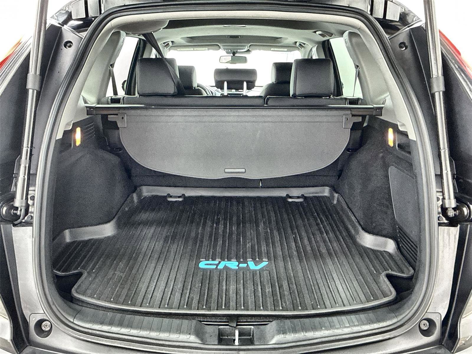 Used 2022 Honda CR-V Touring image 32