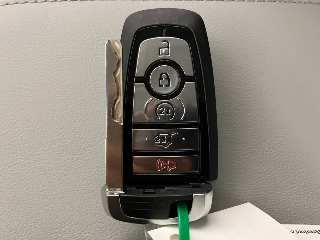 New 2026 Ford Explorer Platinum w/ LUX Leather Package image 35