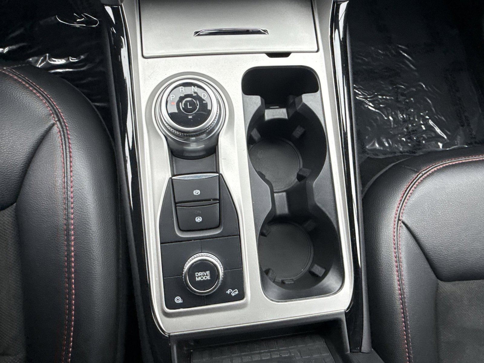 Used 2023 Ford Explorer ST-Line w/ Class IV Trailer Tow Package image 19