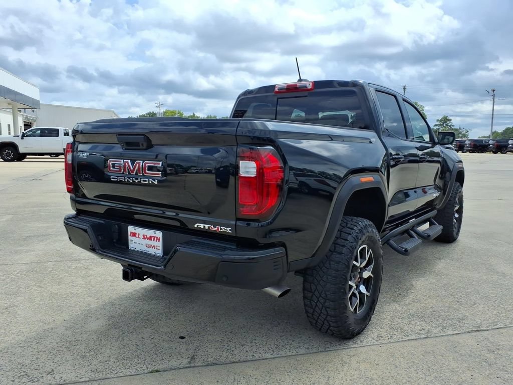 Used 2024 GMC Canyon AT4X AWD/4WD image 7