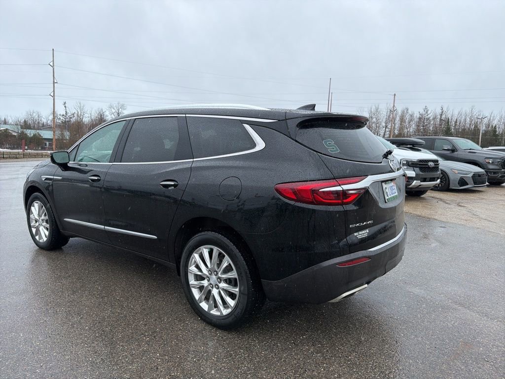 Used 2021 Buick Enclave Premium w/ Surround and Sites Package image 3