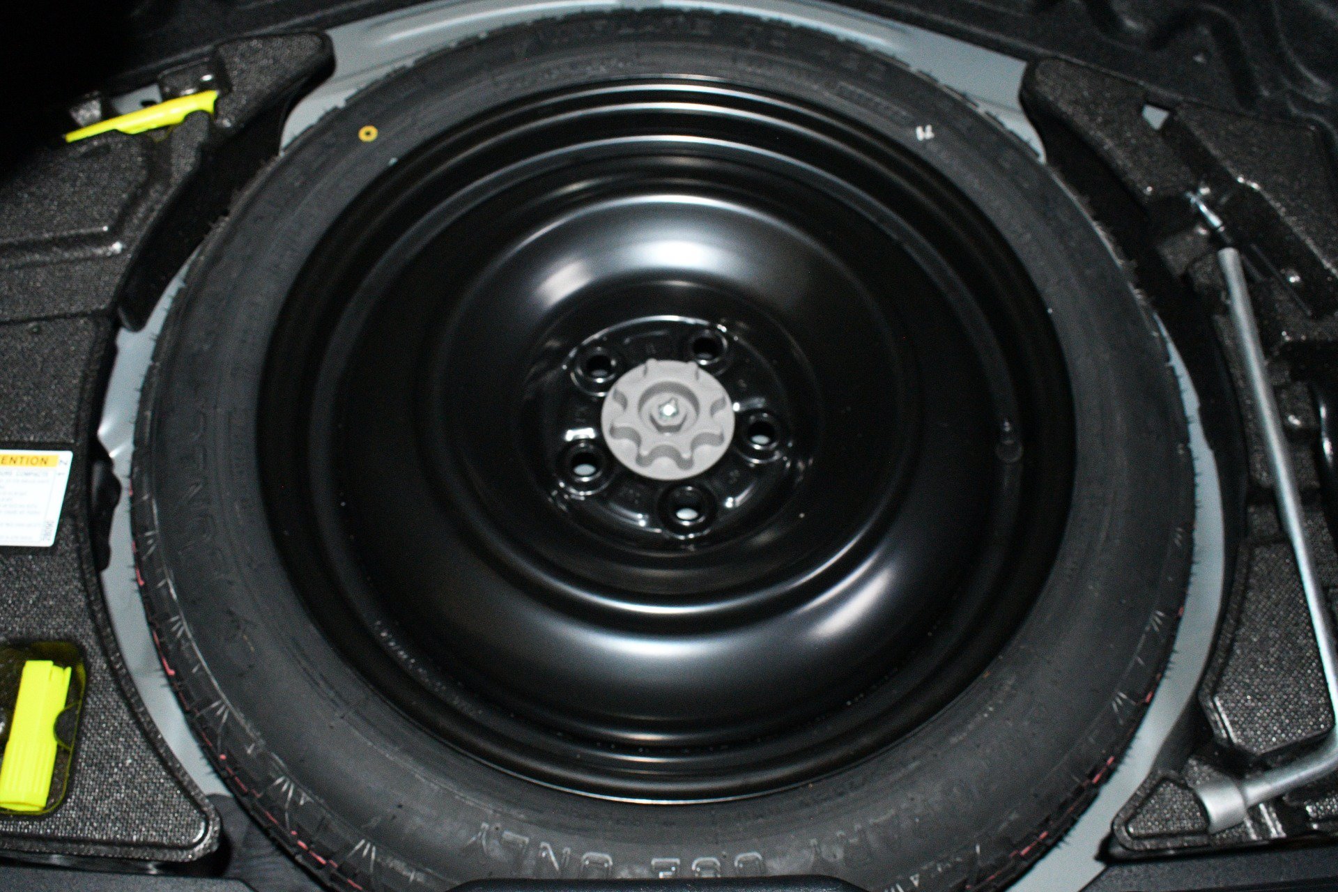 Used 2023 Lexus IS 300 w/ Premium Package RWD image 96