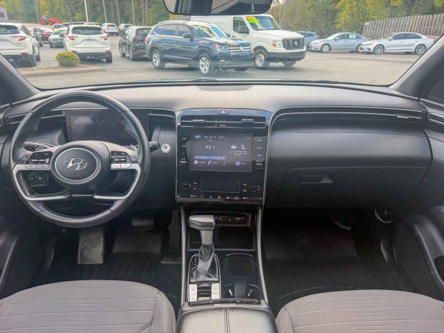 Used 2022 Hyundai Santa Cruz SEL Premium AWD/4WD image 7