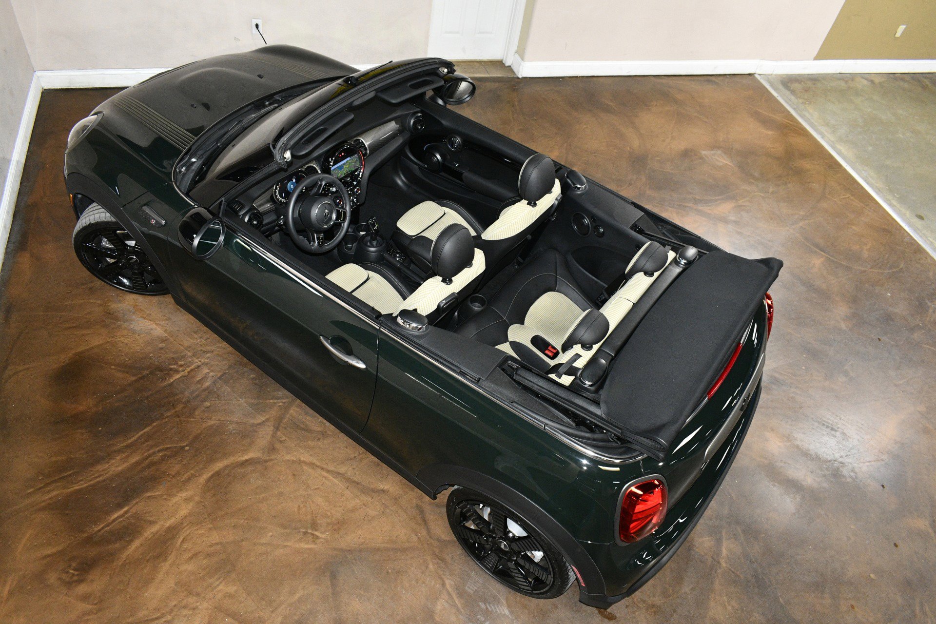 Used 2023 MINI Cooper S w/ MINI Resolute Edition image 76