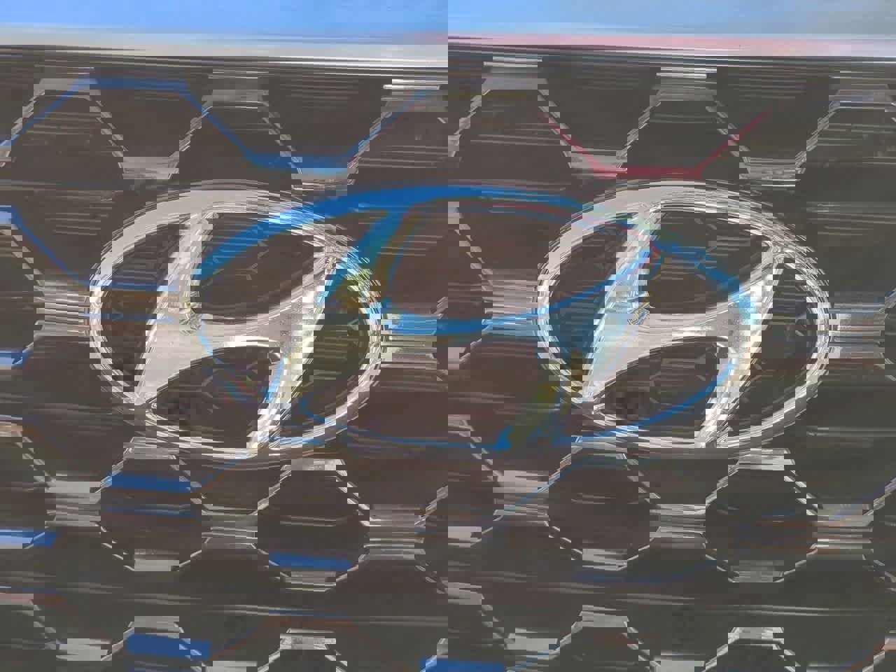 Used 2020 Hyundai Santa Fe SE image 12