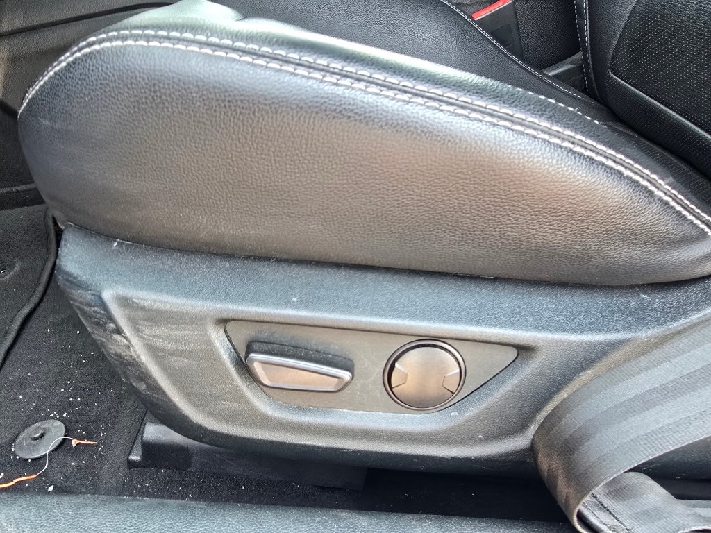 Used 2023 Ford Mustang Premium RWD image 13