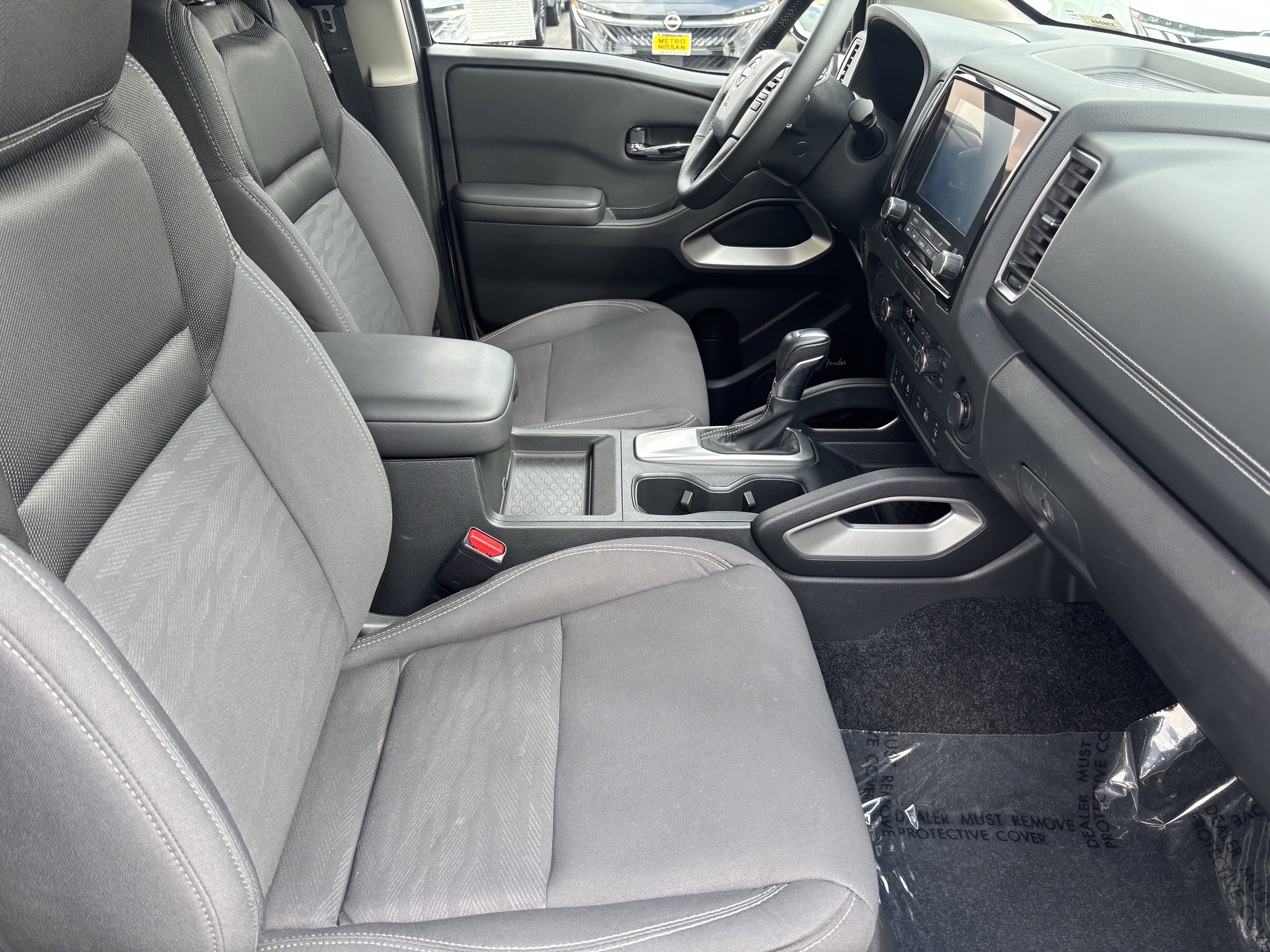 Used 2024 Nissan Frontier SV w/ SV Convenience Package RWD image 11