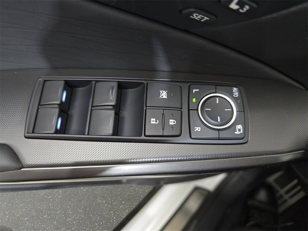 New 2025 Lexus IS 350 F Sport image 27