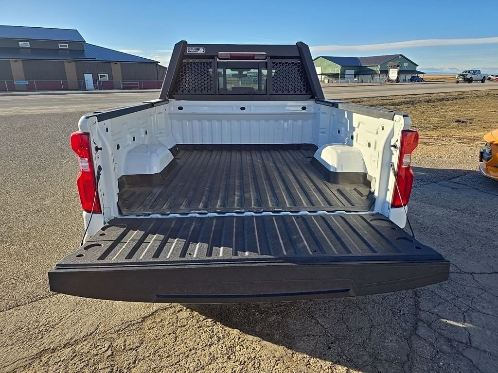 Used 2021 Chevrolet Silverado 1500 LT Trail Boss w/ Convenience Package II image 8