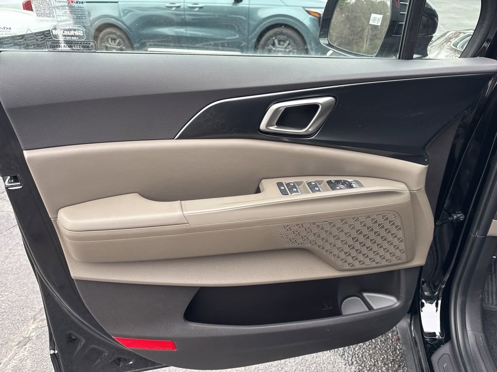 New 2026 Kia Carnival image 11