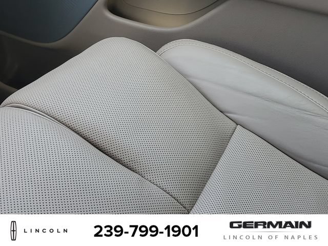 Certified 2022 Lincoln Navigator Reserve AWD/4WD image 31