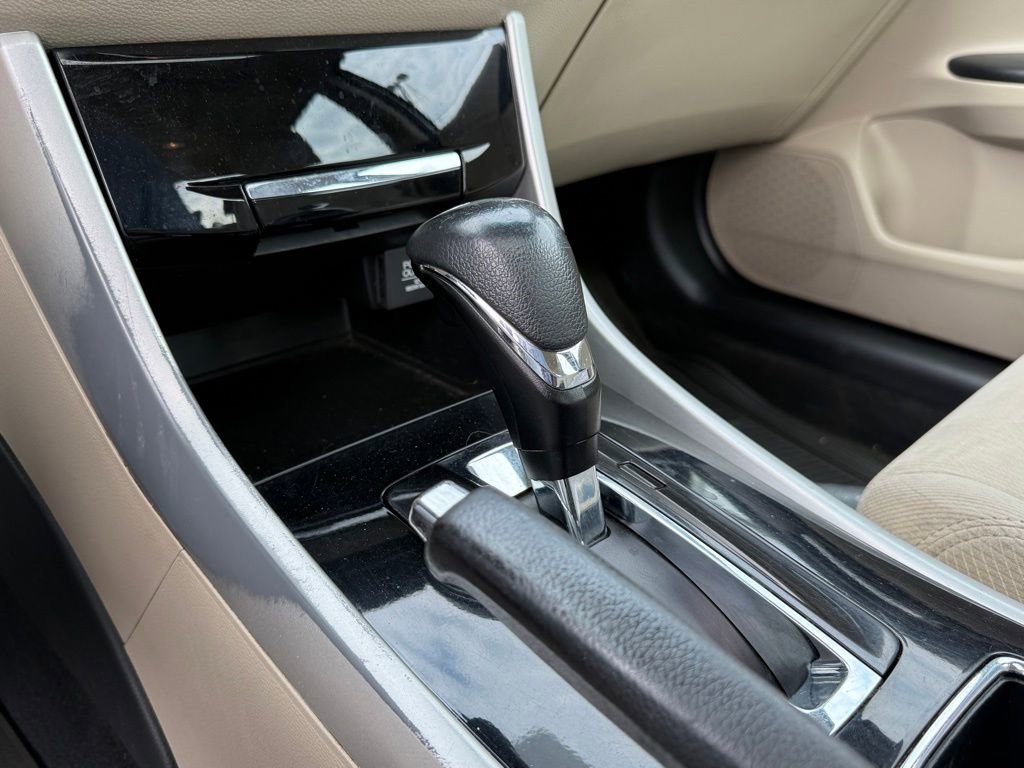 Used 2017 Honda Accord EX image 21