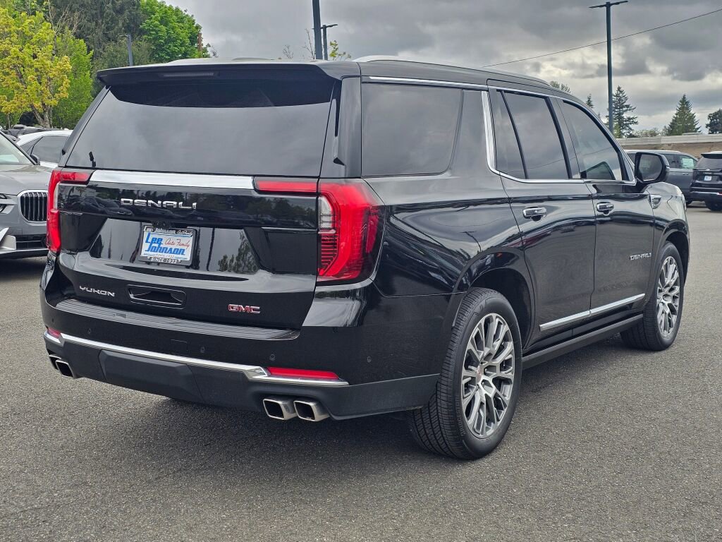 Used 2025 GMC Yukon Denali w/ Denali Reserve Package AWD/4WD image 5