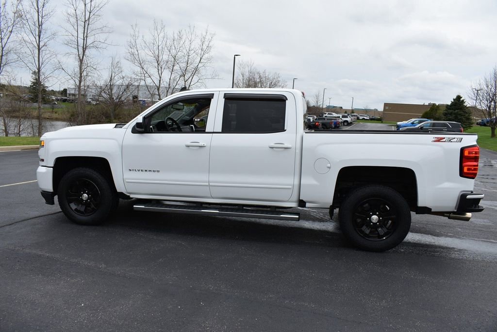 Used 2018 Chevrolet Silverado 1500 LT w/ All Star Edition image 8
