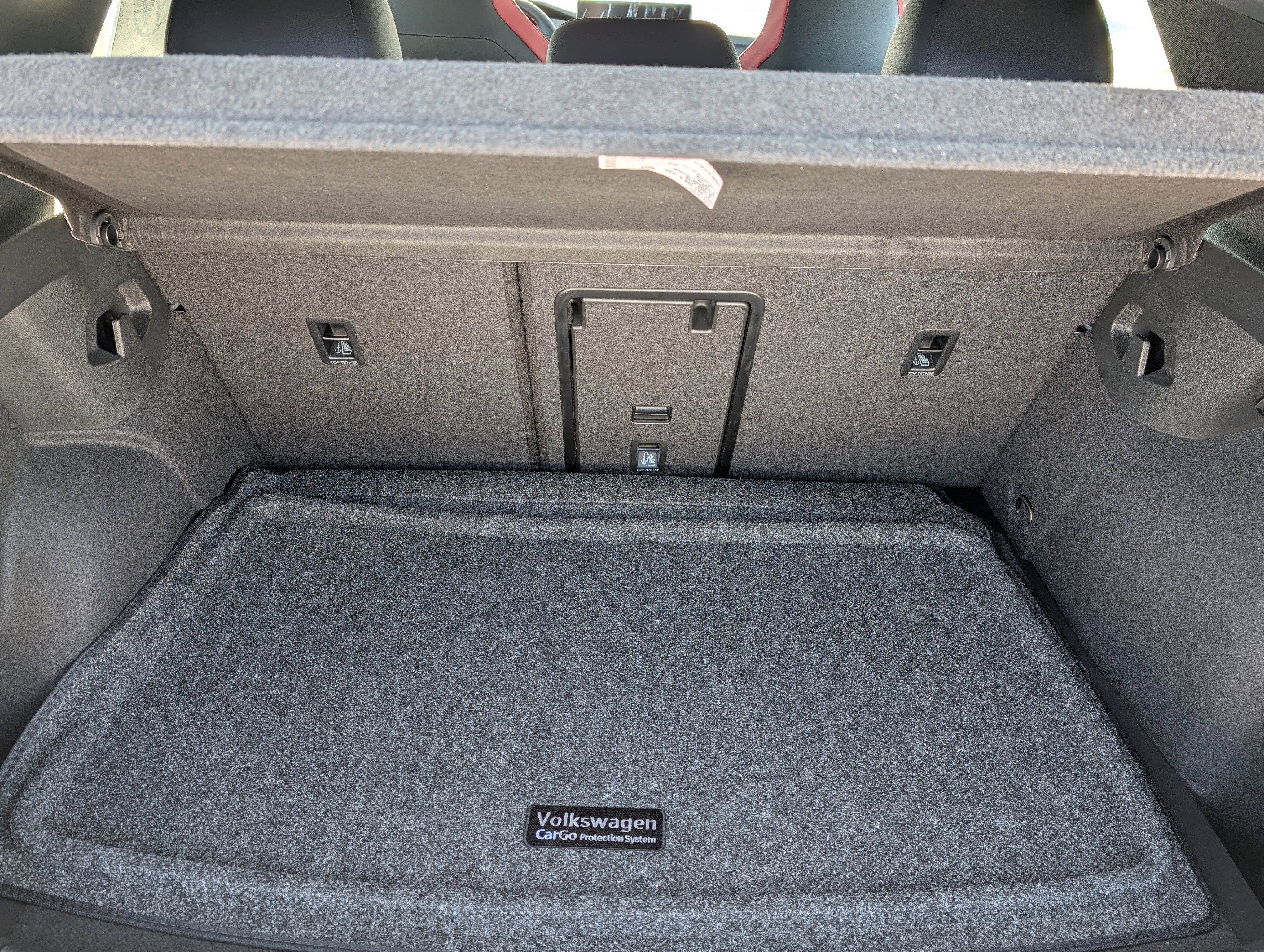 New 2026 Volkswagen GTI SE FWD image 6