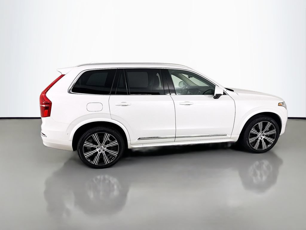 Used 2024 Volvo XC90 T8 Plus w/ Protection Package Premier AWD/4WD image 8